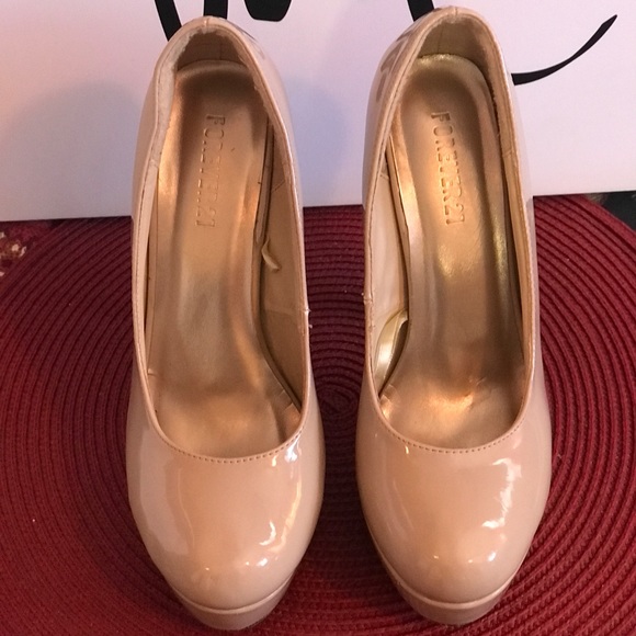 Nude faux patent leather platform stiletto - Picture 2 of 5